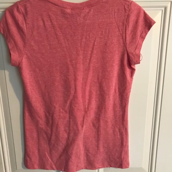 NWT Girl's MLB Geniune Merchandise Detriot Tigers pink t-shirt 5th & Ocean 14/16 - Picture 6 of 8